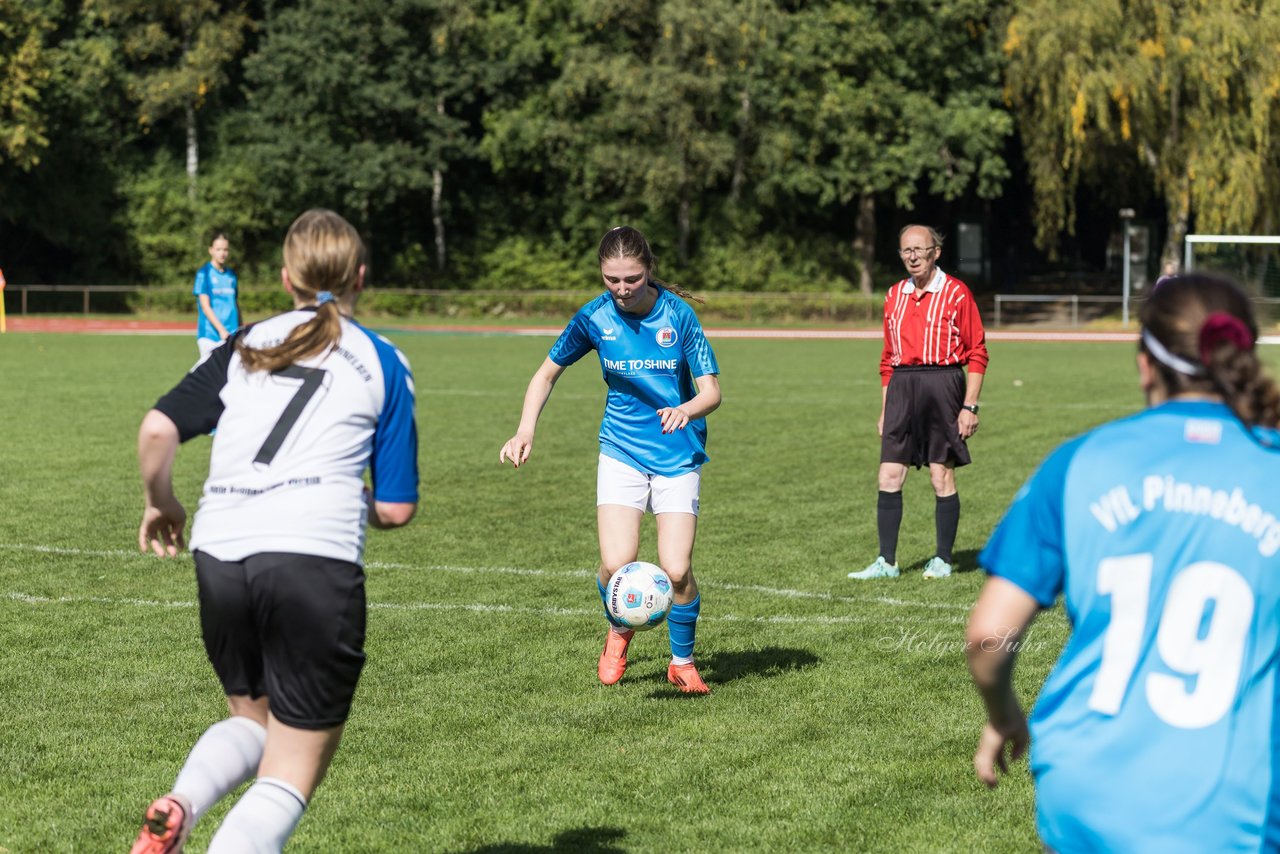 Bild 203 - wBJ VfL Pinneberg - Germania Schnelsen : Ergebnis: 15:1